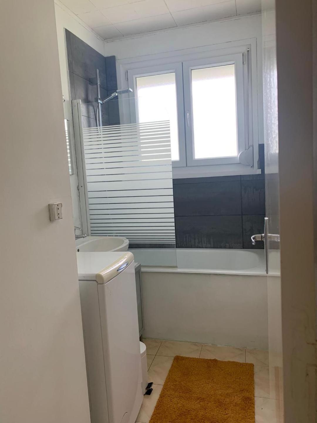 Jiyara F3 Proche Centre Ville Belfort Luaran gambar